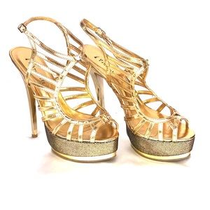 Size:8 Gold Open Toe Platform Heel